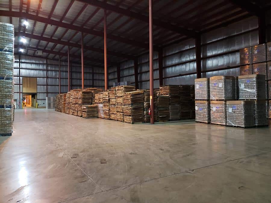 Long-term and short term bulk storage Warehouse for supply chain distribution in Madison, Milwaukee, Green Bay, Chicago, and Minneapolis