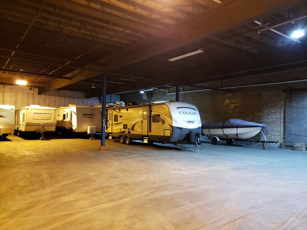 RV Boat Storage Premium Indoor Vehicle Storage in Friesland